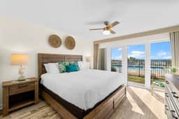 Monaco Sands with Private Beach and Heated Pool