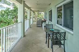 Pet-friendly and really close to beach!