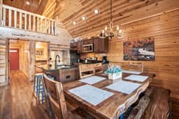 Moondance Cabin-Enjoy Your Journey to the Smokies!
