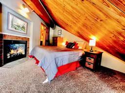 Cozy Canal Cabin with Deck & Fireplace by Marina
