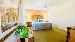 3 Bed Resort Town Home - Close to Disney