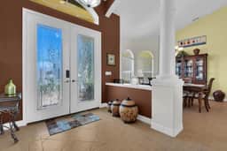 Villa del Sol with Pool