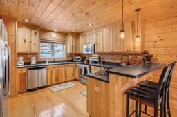 Timber Lodge/989 El Miner