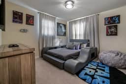 New Modern 5BEDS, 5BATHS ~ Windsor Cay