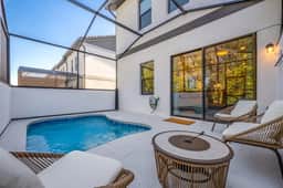 Modern Paradiso Grande 5BEDS Pool