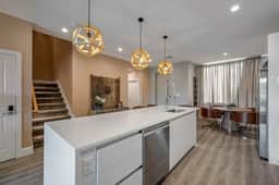 Stylish Townhouse Near Disney for Families