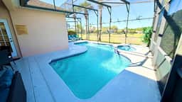 6 Bed Pool Home with 2 Master Suites (153)