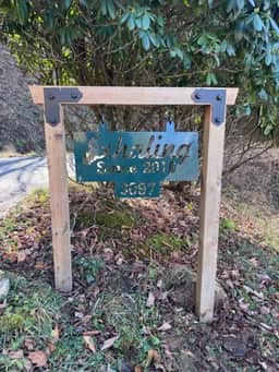 Lovely Cabin - Sleeps 12 - Close to Hatley Pointe