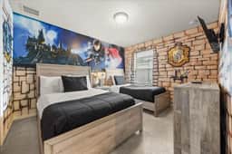 Grand 7Bed Family Villa: Pool, Spa & Games Room
