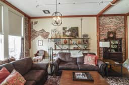 The Roost - On The Bricks in Downtown Thomasville