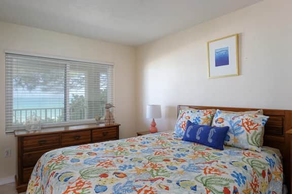 Pet-friendly and really close to beach!