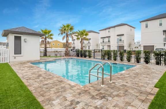 Grand Charm Chateau with LSV and Heated Pool