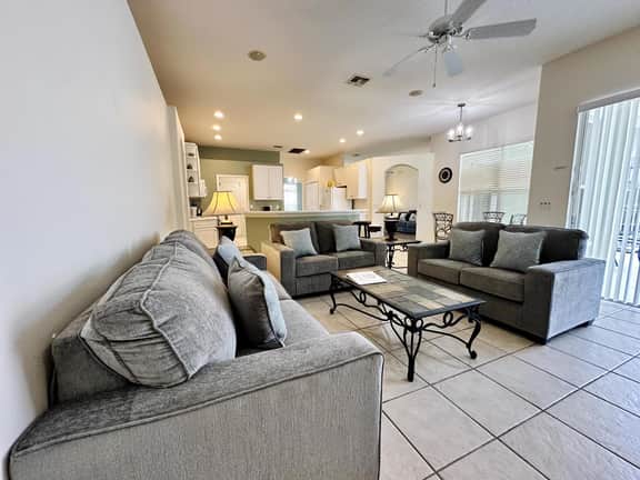 4 Bed Pool Home on Golf Community