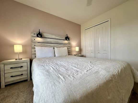 4 Bed Pool Home on Golf Community