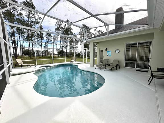 4 Bed Pool Home on Golf Community