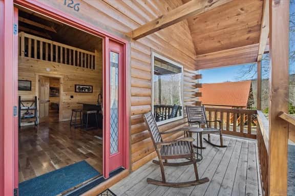 Happy Vibes Cabin - The Name Says it All!