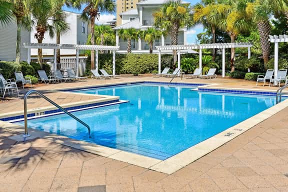 Claire De Lune with Pool and Beach Access