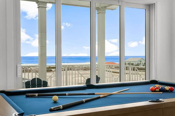 Tango Vista With Pool, Elevator, And Beach Views