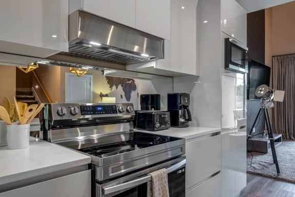 Stylish Townhouse Near Disney for Families