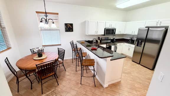 6 Bed Pool Home with 2 Master Suites (153)