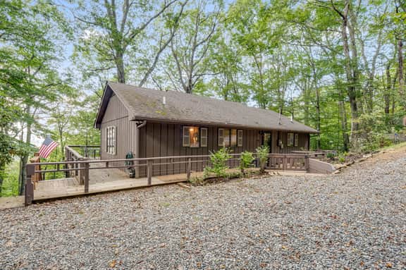 Sundance View/792 McDaris Loop