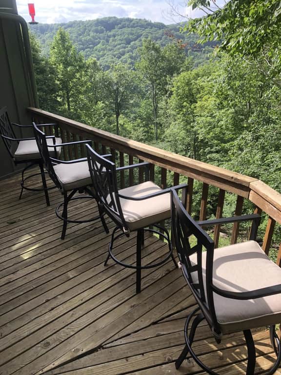 Tree Top Lodge/1186 El Miner