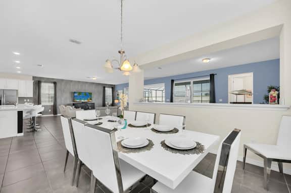 EV_1810 - Solara Galaxy Villa