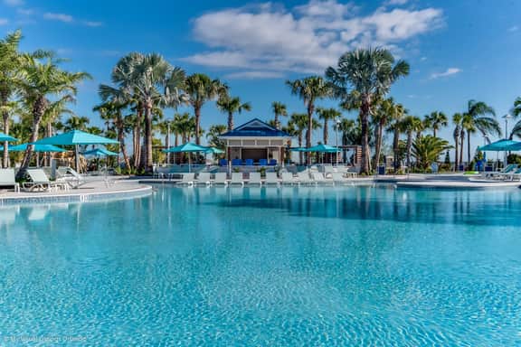 6 BR 5 BH Villa with Screened Private Pool
