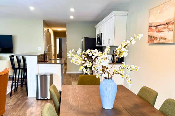 Mimosa Stay Cottage - Thomasville Relax and Play