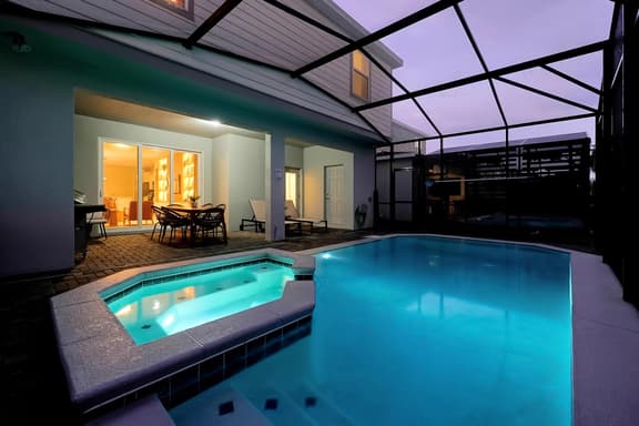 Elegant 7beds/ 5.5 baths/ sleeps 14 - Windsor Cay