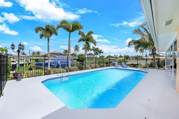 Pelican Cove