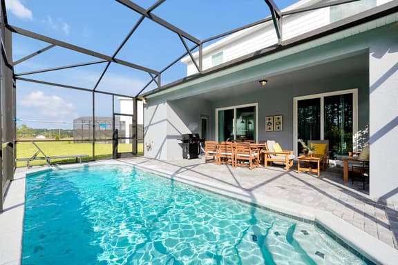 Modern 5-Bedroom Retreat with Themed Decor & BBQ