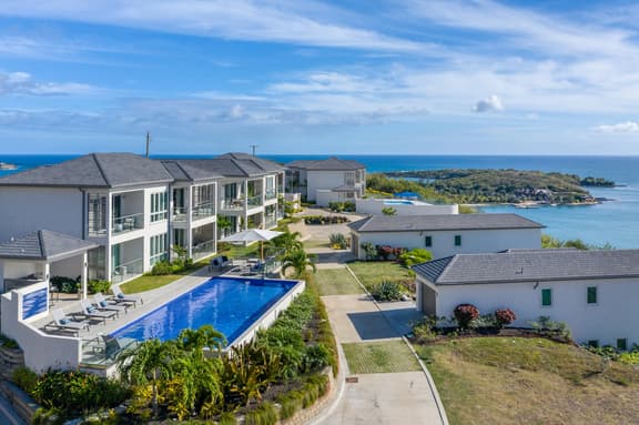 Tiger's Eye - 2-Bed Luxury Suite with Ocean Views